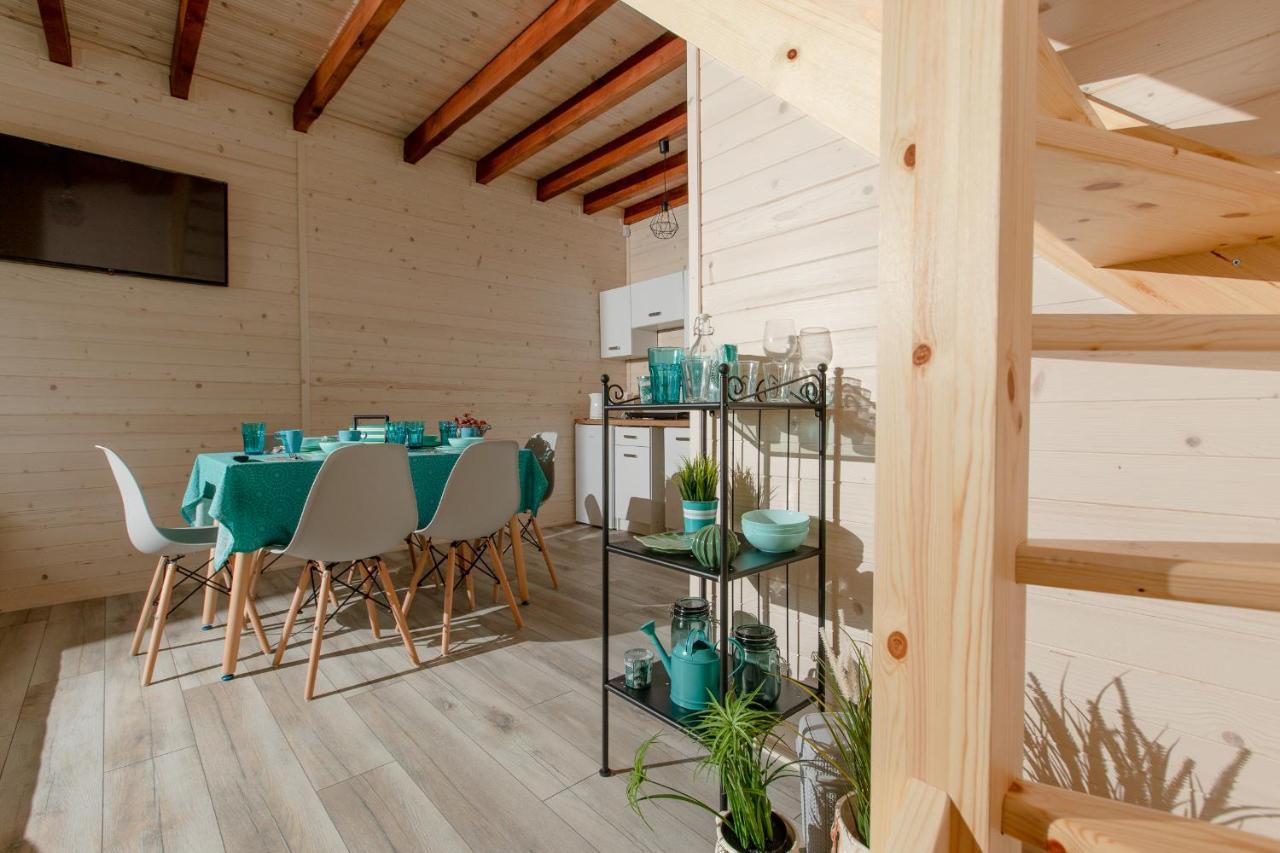 Molo Resort Ниешорце Екстериор снимка