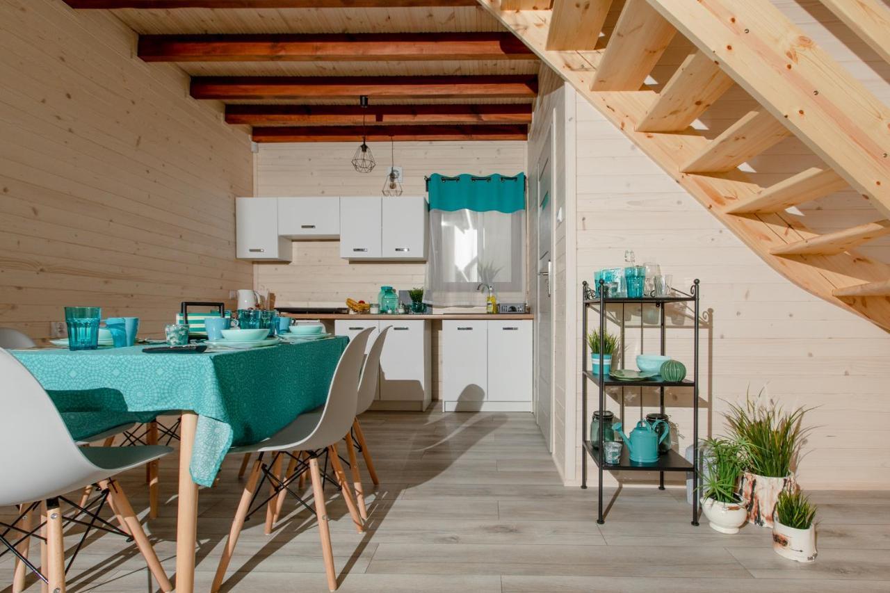 Molo Resort Ниешорце Екстериор снимка