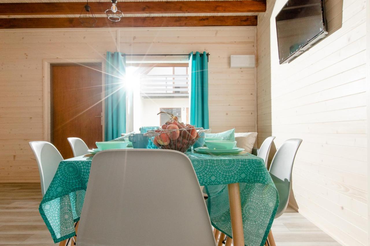 Molo Resort Ниешорце Екстериор снимка