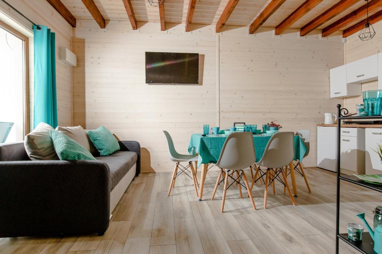 Molo Resort Ниешорце Екстериор снимка